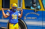 FD Bonds with University by Painting New Pumper Blue and Gold