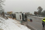 Mount Charleston (NV) Fire Truck Tips Over, Blocks Road