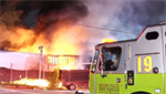 VIDEOS: Massive fire engulfs converted mobile home in southern Florida
