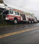 Skaneateles (NY) Fire Apparatus Runs Off Road Responding to Call